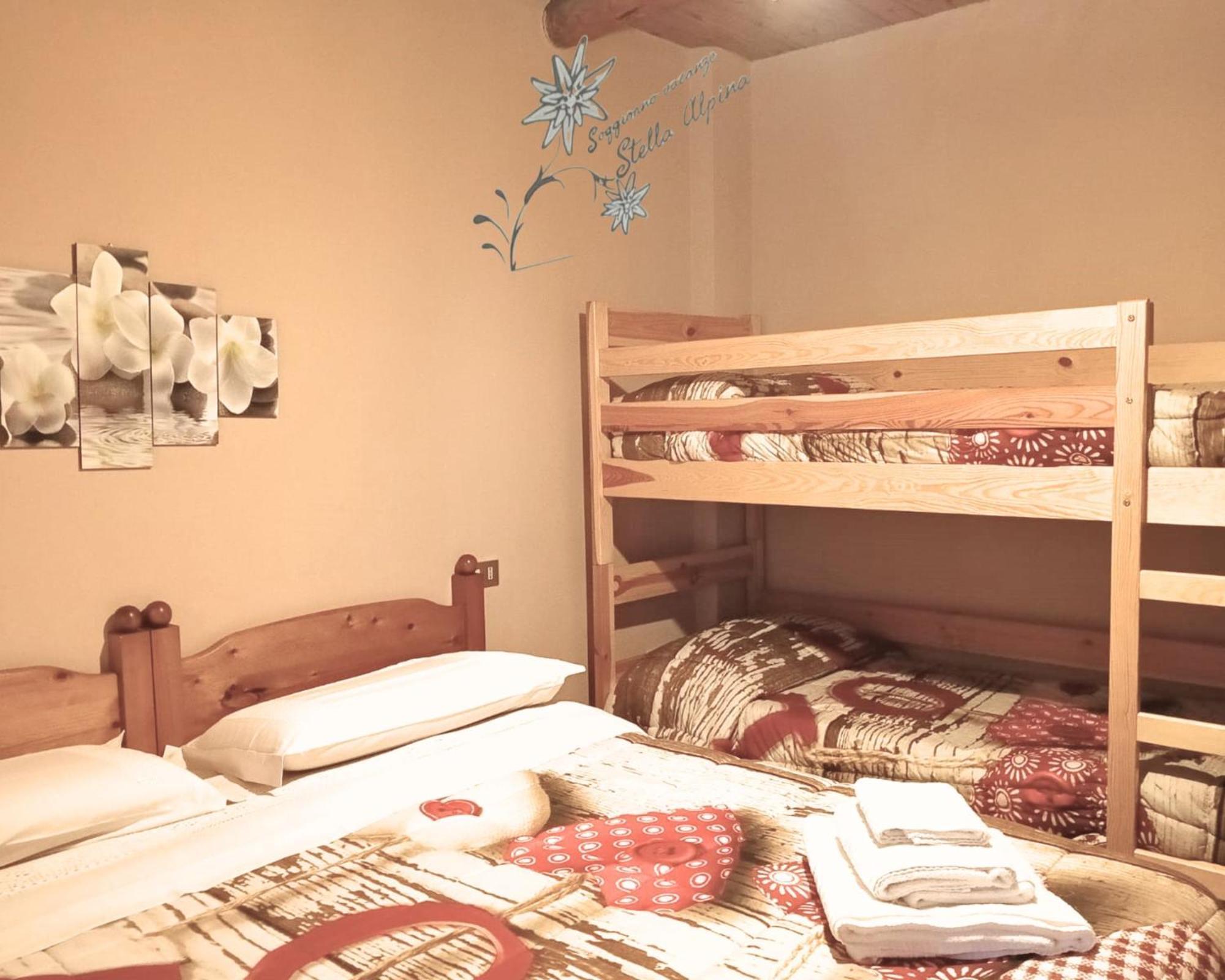 Soggiorno Vacanze Stella Alpina Temù Quarto foto